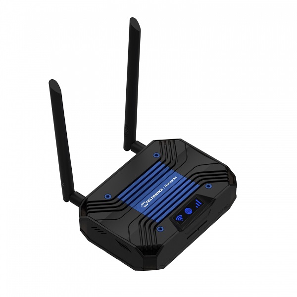 tcr100_13 Teltonika TCR100 4G WI-FI Router For Home User Supplier in Dubai UAE - Image 1