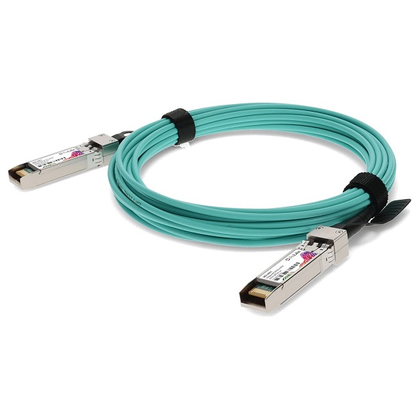 10521-AOC-C_View1 Extreme Network 10522 DAC Cable Supplier in Dubai UAE - Image 1
